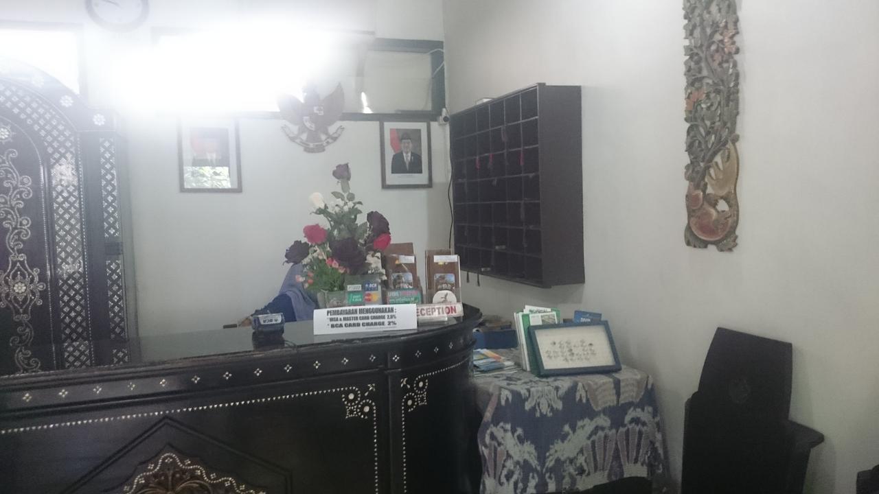 Batu Bolong Cottages Mangsit Exterior foto