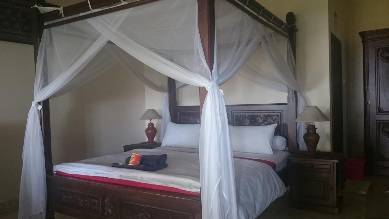 Batu Bolong Cottages Mangsit Exterior foto
